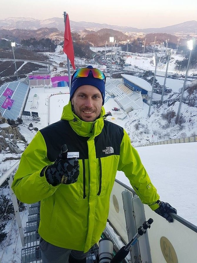 Asmeninio albumo nuotr./Justinas Kinderis darbavosi Pjongčange per pasirengimo olimpinėms žaidynėms varžybas.