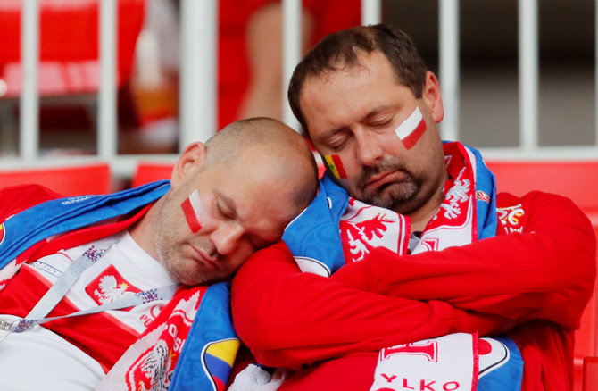„Scanpix“ nuotr./Lenkijos futbolo sirgaliai