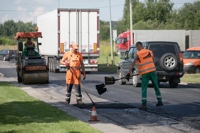 Sauliaus Žiūros nuotr./Fermentų gatvės remontas