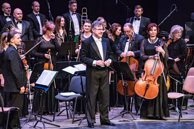 KVMT ir Klaipėdos miesto chorinės bendrijos „Aukuras“ nuotr./Klaipėdos valstybinio muzikinio teatro orkestras