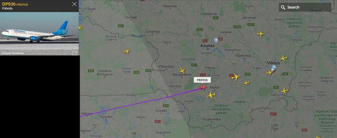 flightradar24.com inf./Lėktuvas, kuriame – A.Navalnas, virš Lietuvos 