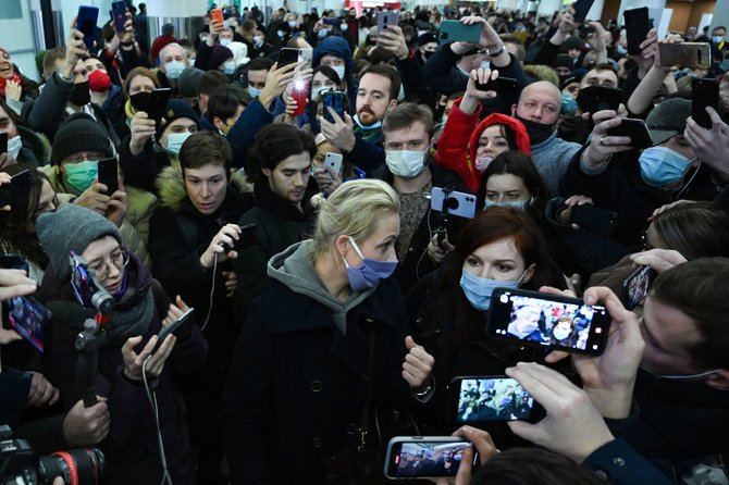 AFP/„Scanpix“ nuotr./Julija Navalna oro uoste