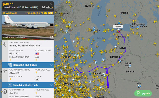 Flightradar24.com inf./Žvalgybinis lėktuvas „Boeing RC-135W“.