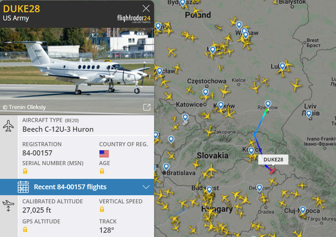 Flightradar24.com inf./„Beechcraft C-12 Huron“ lėktuvas