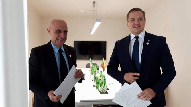 VRM nuotr./Lietuva galutinai sutarė su Italija dėl pabėgėlių apklausų