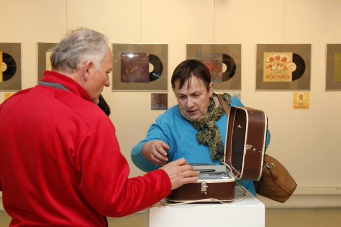 Organizatorių nuotr./Vinilinių plokštelių paroda