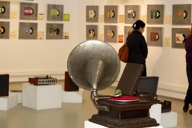 Organizatorių nuotr./Vinilinių plokštelių paroda