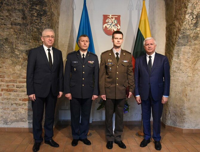 KAM nuotr./KAM akreditavo Ukrainos sausumos pajėgų atašė Lietuvai