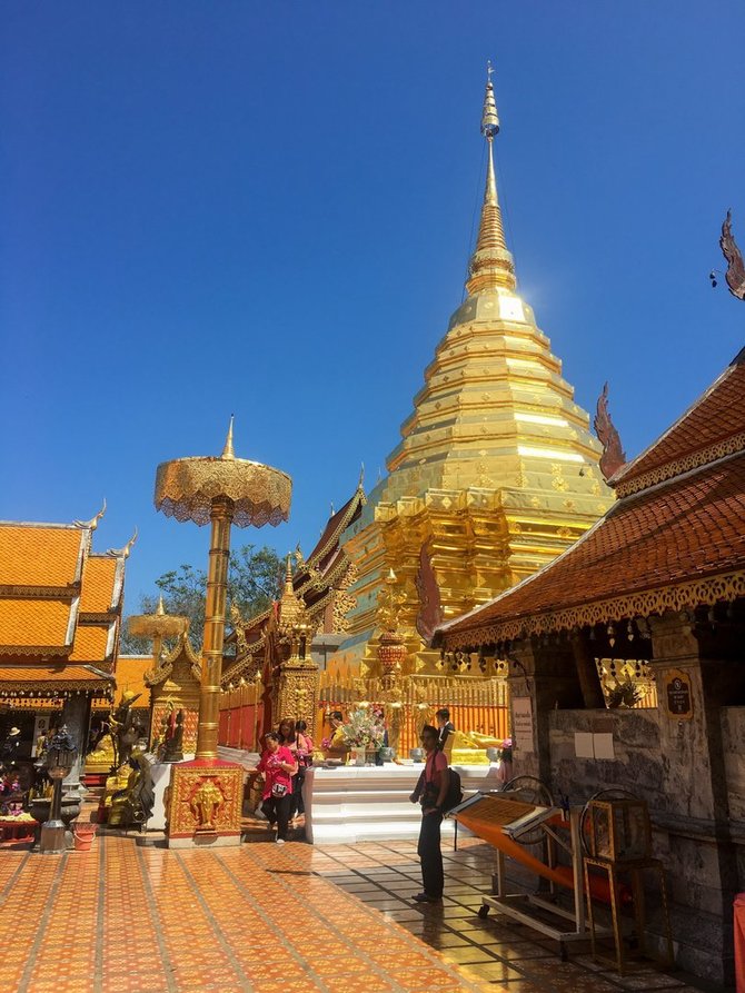 Tailandieciai.lt nuotr./Wat Phra That Doi Suthep šventykla Čiangmajuje