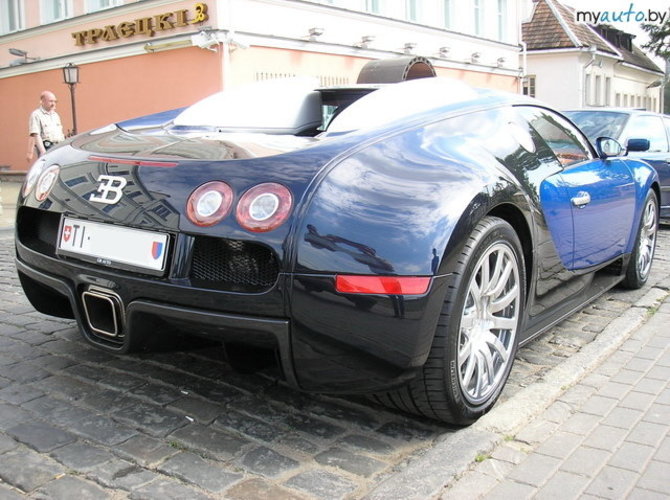 myauto.by/Minske užfiksuotas automobilis „Bugatti“, kurio savininko adresas vedė į Šveicariją