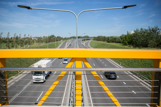 Žygimanto Gedvilos / 15min nuotr./Pesčiųjų viadukas per Vilniaus Vakarinį aplinkkelį