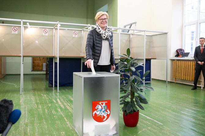 Žygimanto Gedvilos / 15min nuotr./Ingrida Šimonytė balsavo Prezidento rinkimuose