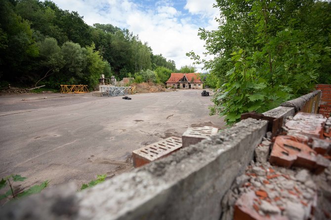 Žygimanto Gedvilos / 15min nuotr./Apleista teritorija prie Neries upės