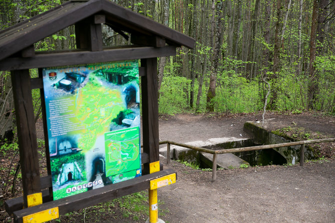 Žygimanto Gedvilos / 15min nuotr./Apleisti kariniai bunkeriai, esantys Kojelavičiaus gatvėje