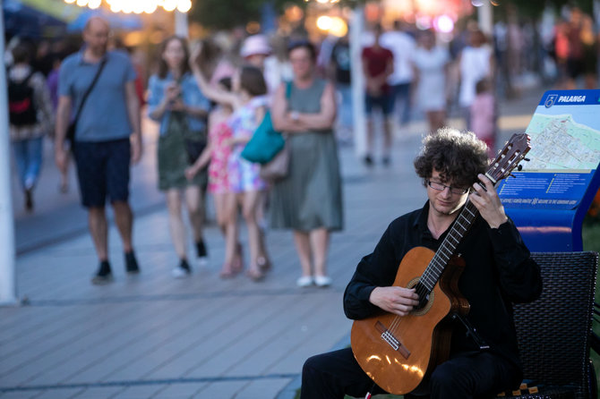 Žygimanto Gedvilos / 15min nuotr./Gitaristas Lukas Isaak