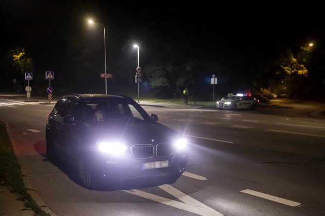 Žygimanto Gedvilos / 15min nuotr./Naktinis kelių policijos reidas Vilniuje