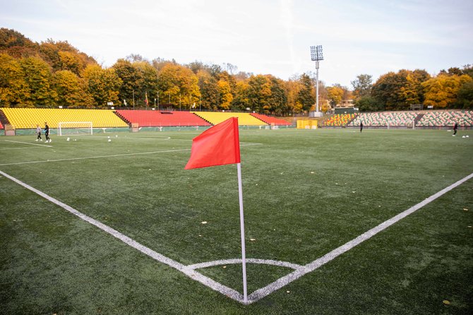 Žygimanto Gedvilos / BNS nuotr./Futbolo aikštė