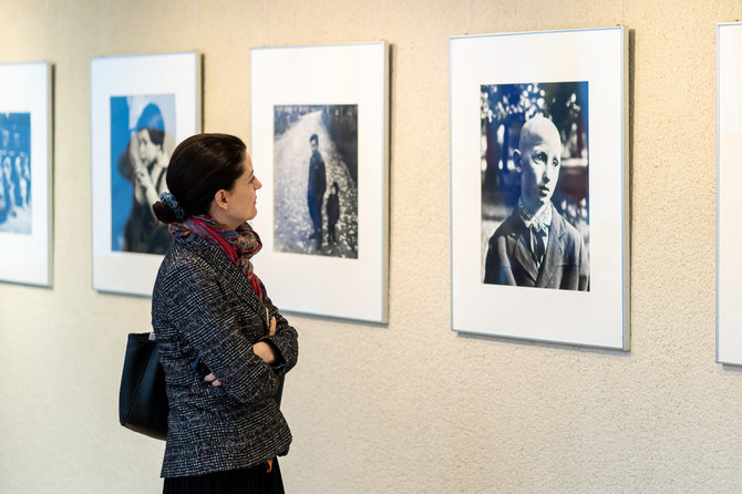 Žygimanto Gedvilos / BNS nuotr./Fotografijų parodos „Antanas Sutkus. Fotografijos“ atidarymas