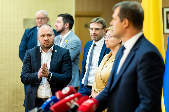 Žygimanto Gedvilos / BNS nuotr./Seimo Pirmininkės kabinete Seimo dialogo grupės pasitarimas