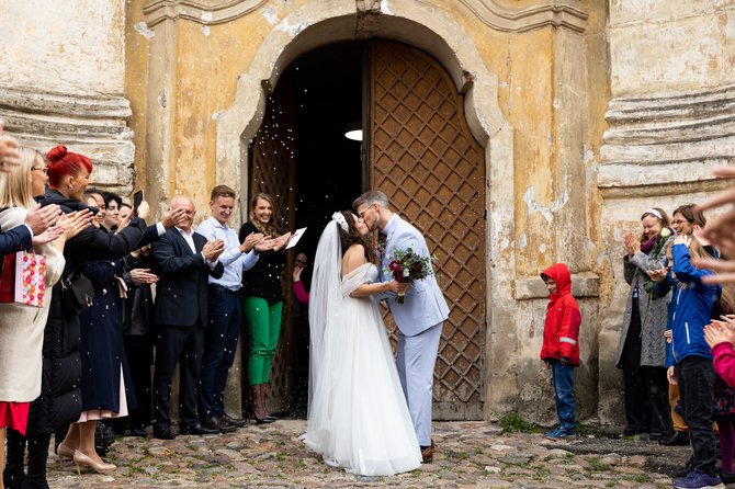 Žygimanto Gedvilos / BNS nuotr./Sandros Carrillo Casbas ir Andrejaus Voronos vestuvės
