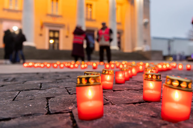 Žygimanto Gedvilos / BNS nuotr./Vilniuje minima pasaulinė kovos su AIDS diena