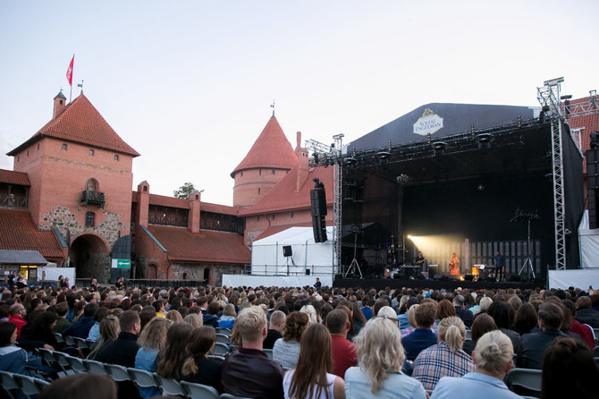 Žygimanto Gedvilos / 15min nuotr./Feist koncertas Trakų pilyje