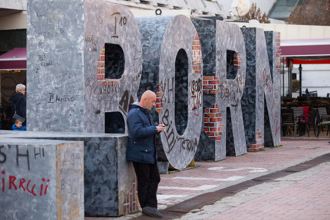 Žygimanto Gedvilos / 15min nuotr./Kasdienybė Kosovo sostinėje – Prištinoje