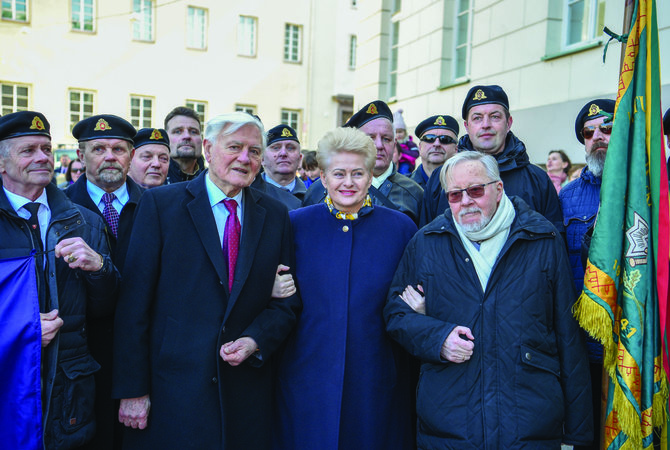 Roberto Dačkaus nuotr./Valdas Adamkus, Dalia Grybauskaitė ir Vytautas Landsbergis