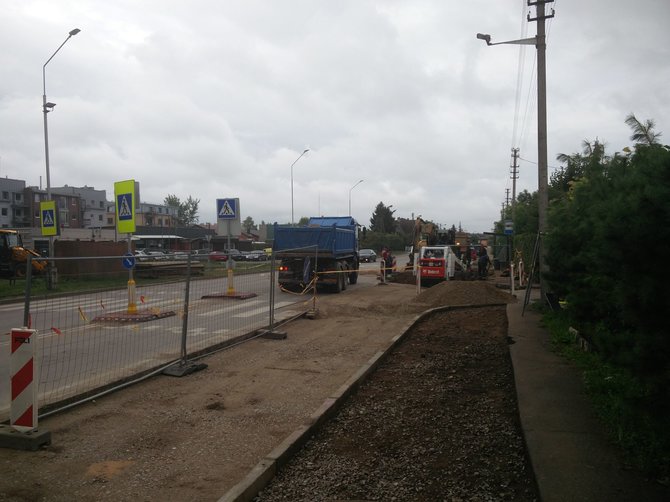 15min skaitytojo Marijaus nuotr./Remonto darbai Panerių gatvėje, Kaune