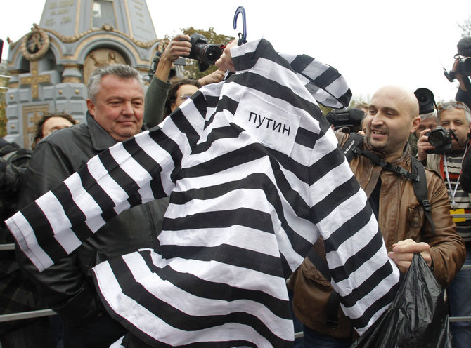„Reuters“/„Scanpix“ nuotr./Protestas Vladimiro Putino gimtadienio dieną