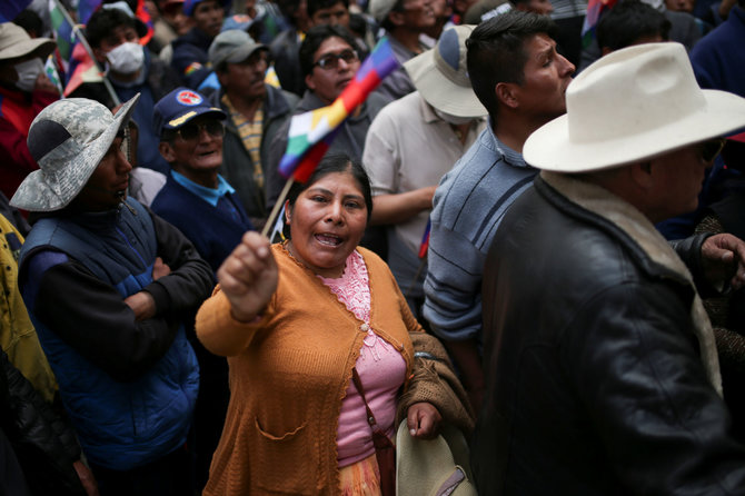 „Reuters“/„Scanpix“ nuotr./Evo Moraleso rėmėjai