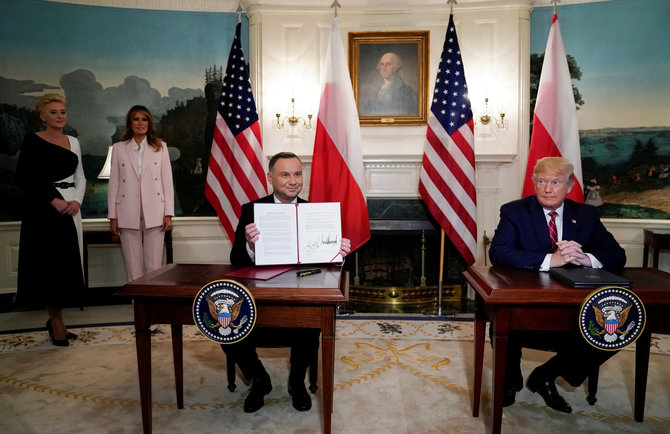 „Reuters“/„Scanpix“ nuotr./Andrzejus Duda ir Donaldas Trumpas