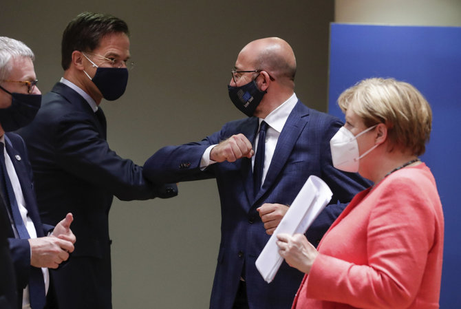 „Scanpix“/AP nuotr./Markas Rutte, Charlesas Michelis, Angela Merkel