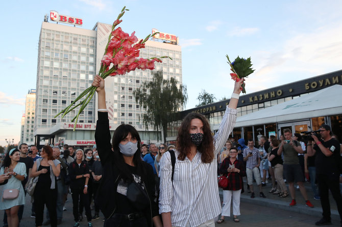 „Scanpix“ nuotr./Baltarusijoje malšinami antrą dieną besitęsiantys protestai
