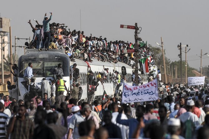 AFP/„Scanpix“ nuotr./Protestas Sudane 2019 metais