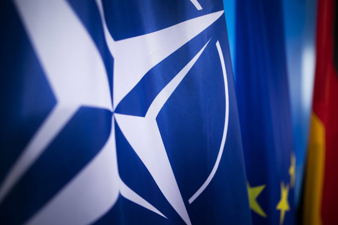 Imago / Scanpix nuotr./NATO vėliava