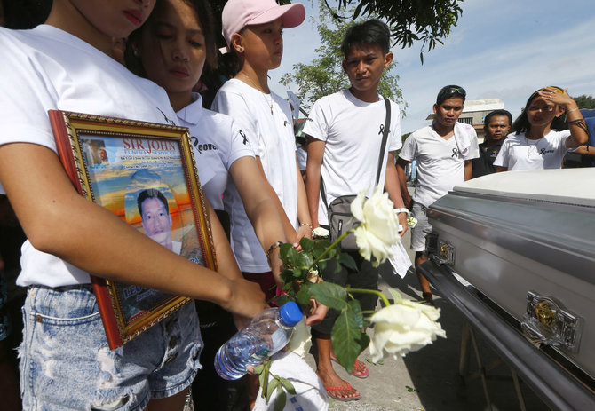 „Scanpix“/AP nuotr./Protestas prieš kruviną kovą su narkotikais Filipinuose