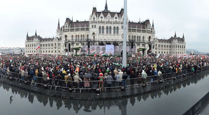 AFP/„Scanpix“ nuotr./Vengrijos parlamentas