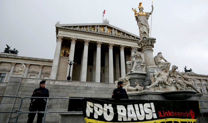 „Reuters“/„Scanpix“ nuotr./Protestas prieš Austrijos laisvės partiją (FPO).