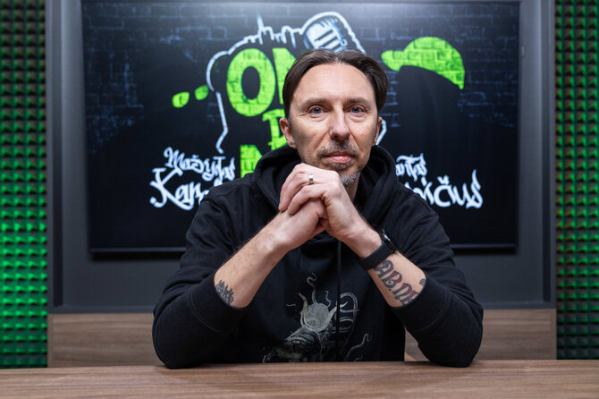 Roberto Riabovo / BNS nuotr./Laida „On da mic“ su Marijumi Bereniu