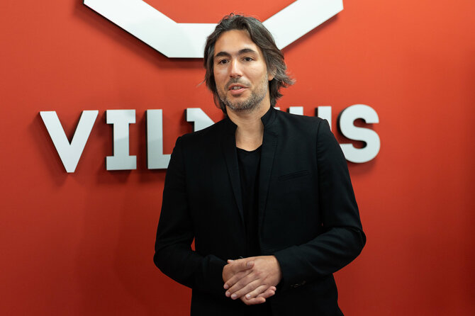 Roberto Riabovo / BNS nuotr./Vilniaus savivaldybėje pristatytas autobusų stoties projektas