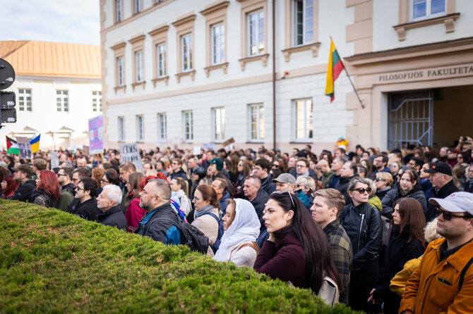 Roberto Riabovo / BNS nuotr./Kultūros bendruomenės protestas prieš kandidatą į kultūros ministrus