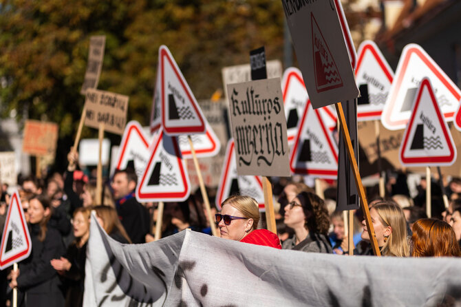 Roberto Riabovo / BNS nuotr./Kultūros bendruomenės protestas prieš kandidatą į kultūros ministrus