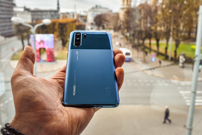 Gamintojo nuotr./Huawei P30 Pro išmanusis telefonas