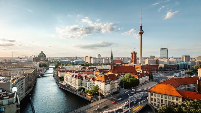 „Adobe Stock“ nuotr./Berlyno panorama su televizijos bokštu