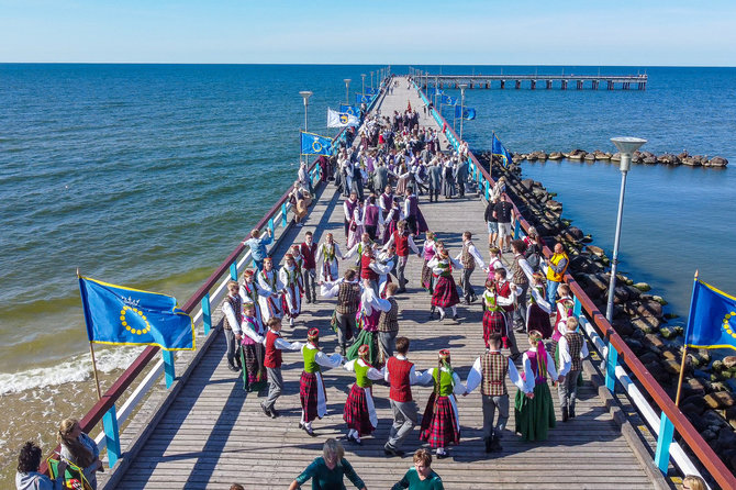 Radvilės Kucevičiūtės nuotr./Tarptautinis liaudies šokių festivalis „Palangos miestely“ 2023 m.