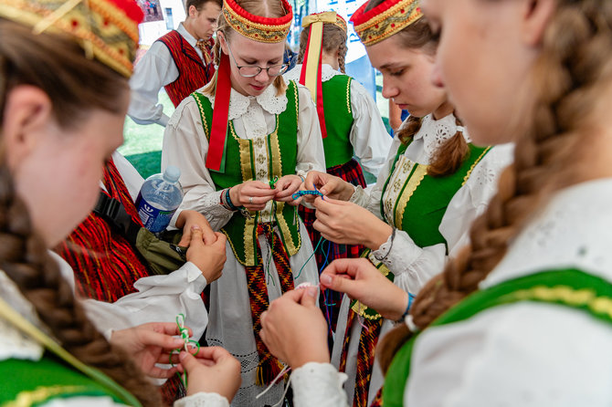 Radvilės Kucevičiūtės nuotr./Tarptautinis liaudies šokių festivalis „Palangos miestely“ 2023 m.