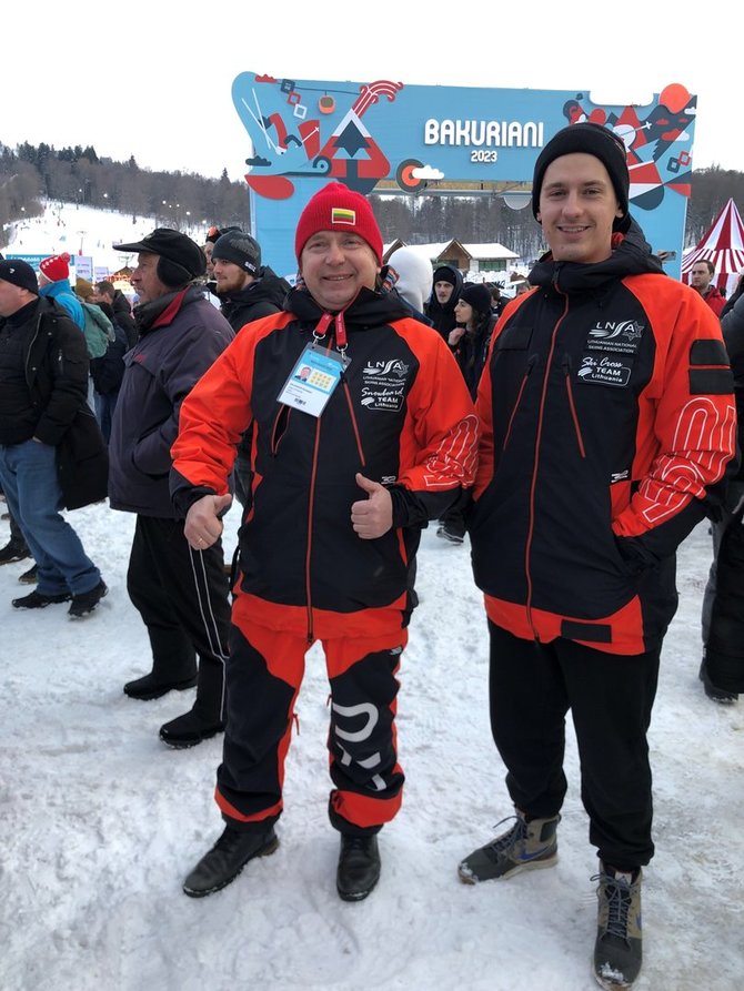 Asmeninio arch. nuotr./Su „Ski croos“ Lietuvos atletu olimpiečiu Roku Zavecku, Pasaulio “ snowboard ir freestyle“ čempionate Sakartvele, Bakuriani