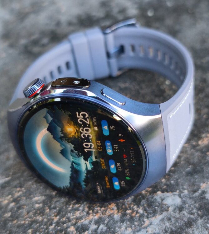 Gamintojo nuotr./„HUAWEI Watch 5“