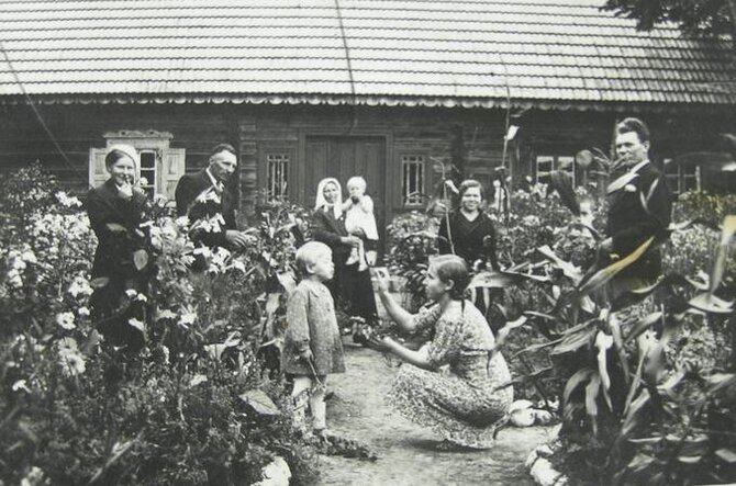 Asmeninio arch. nuotr./Velykių sodyboje